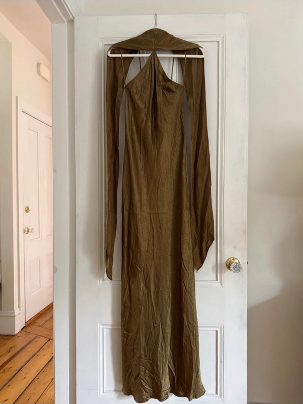 Amanda Uprichard Ashton Maxi, satin, size medium